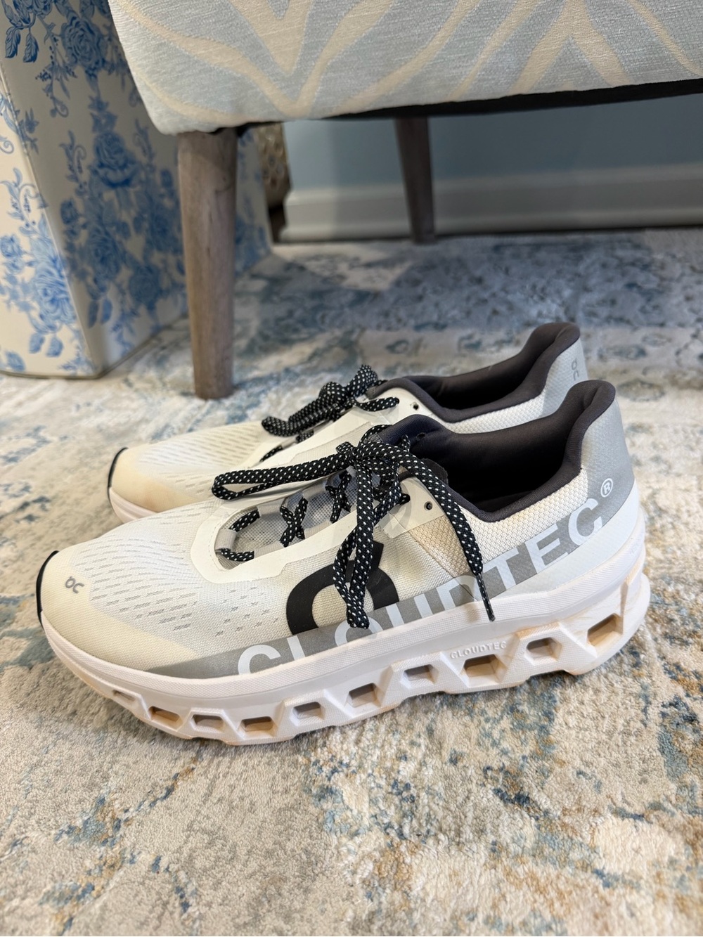 On Running men's cloud monster